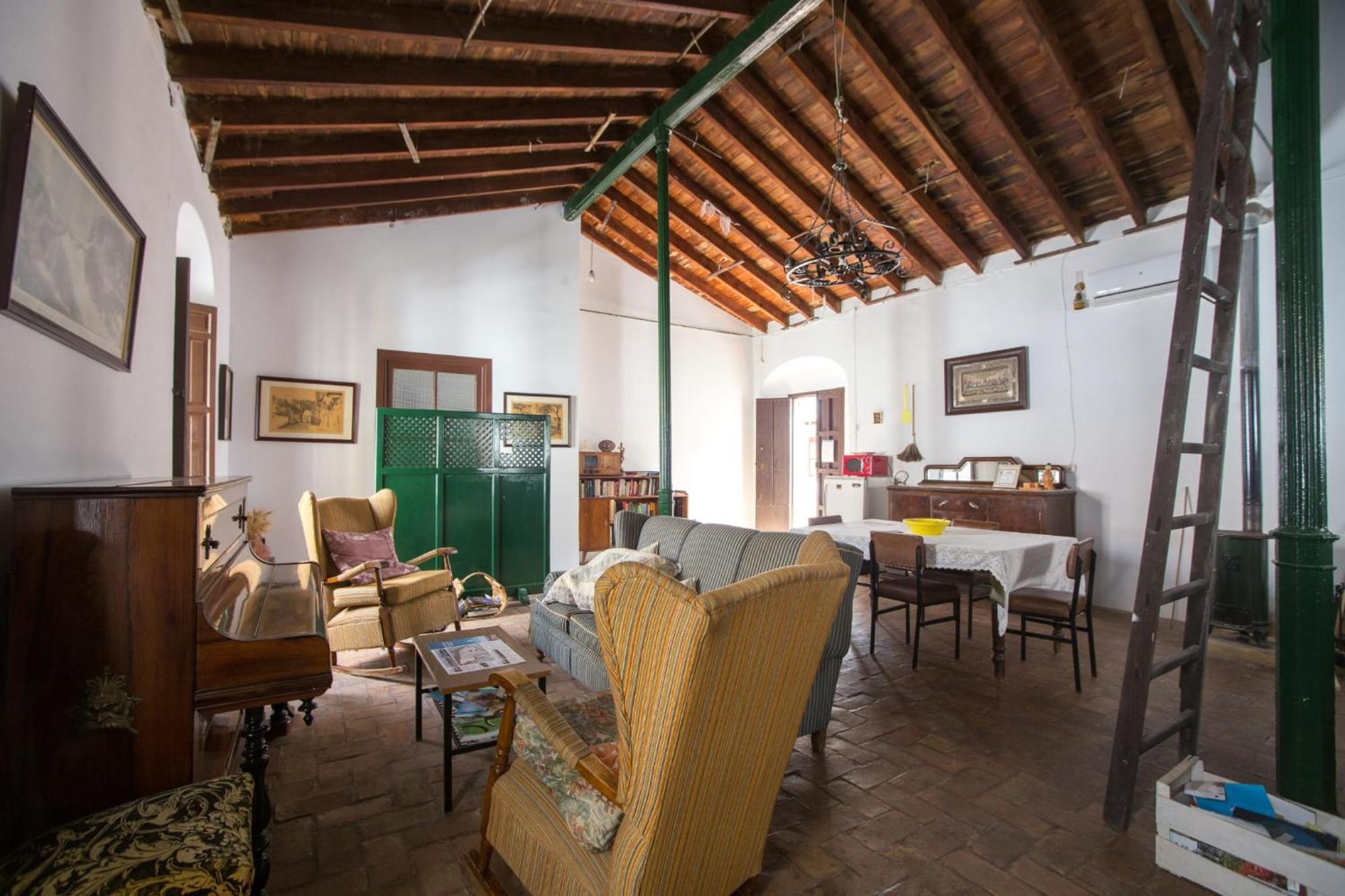 Apartamento La Casa del Cura 1935 Alcalá de Guadaira Exterior foto